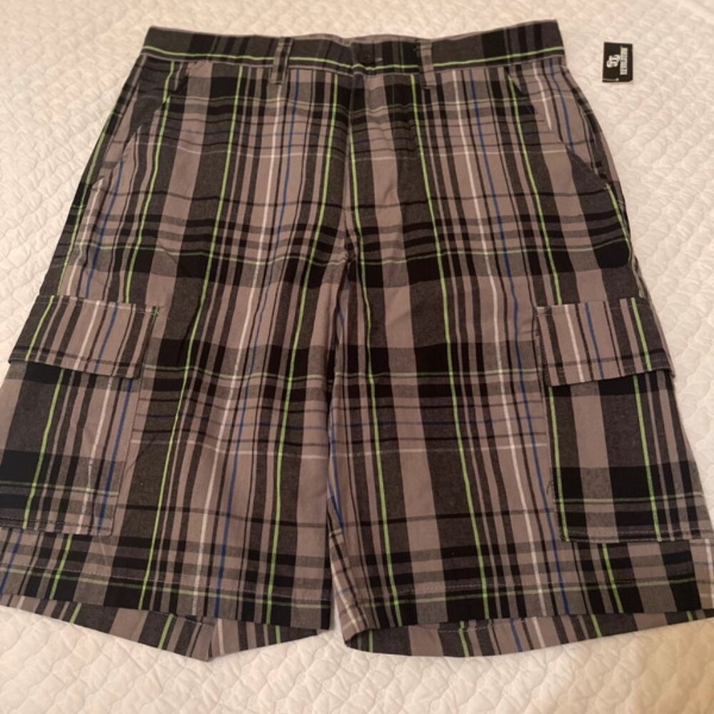 Revolution Men's Plaid Cargo Shorts - Black, Gray, Green